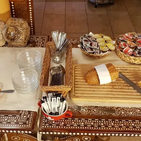 Spalenbrunnen & Restaurant Center Hotel 3*