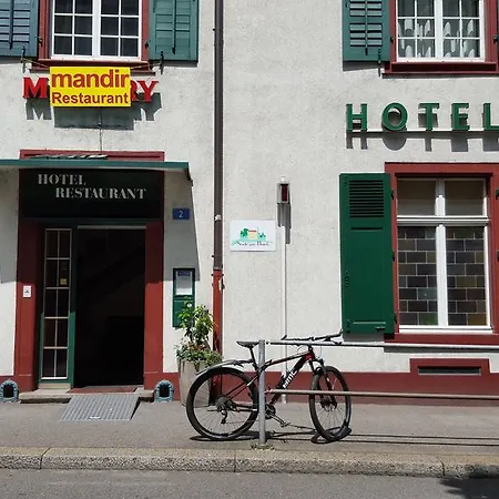 Spalenbrunnen & Restaurant Center